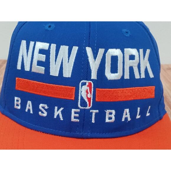 Adidas New York Knicks Basketball NBA Snapback Hat Vintage Ajustable - Picture 3 of 9